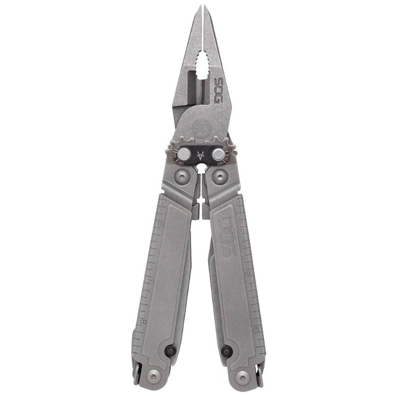 SOG Poweraccess Assist Multitool